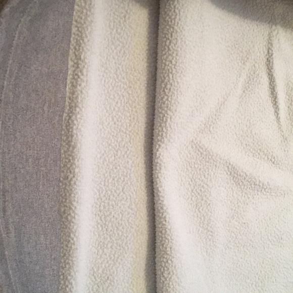 Stanford Under Armour sweat shirt! - Picture 4 of 7